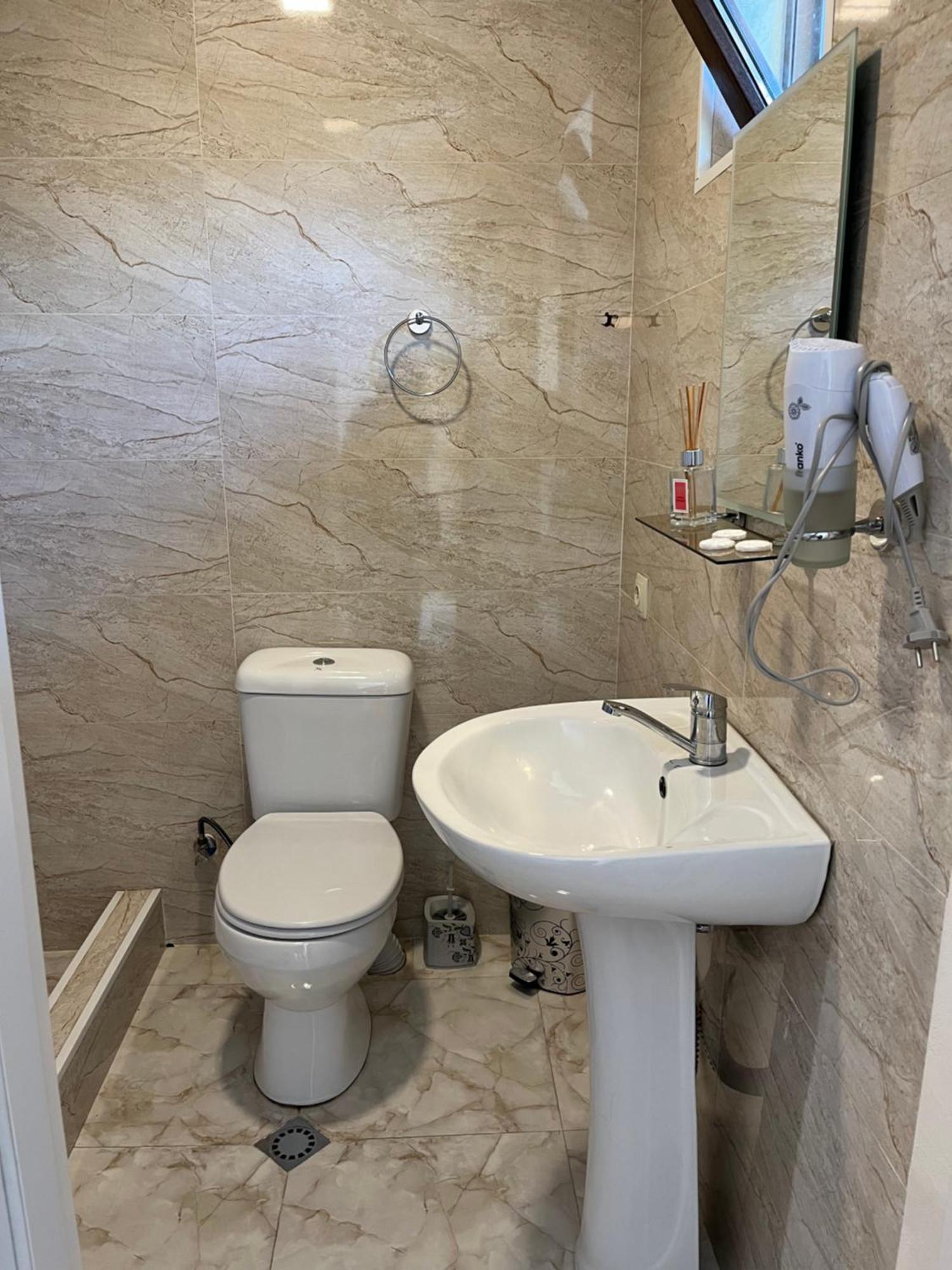 קזבגי Soso Burduli'S Guesthouse מראה חיצוני תמונה