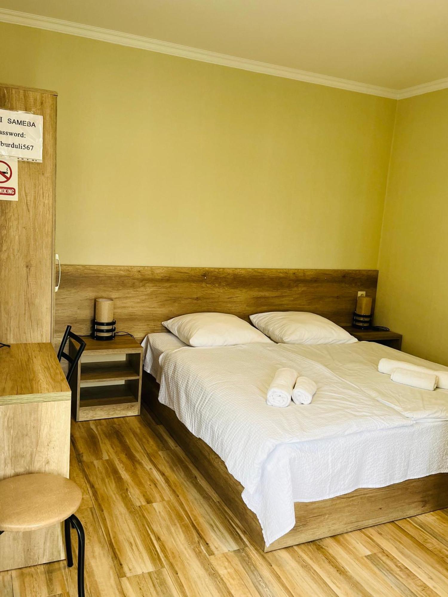 קזבגי Soso Burduli'S Guesthouse מראה חיצוני תמונה