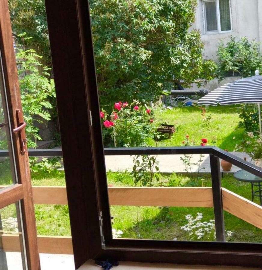 קזבגי Soso Burduli'S Guesthouse מראה חיצוני תמונה